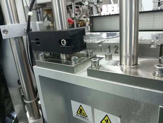Un buon prezzo. Macchina di assemblaggio di utensili di uso quotidiano in acciaio inossidabile ODM automatica in linea