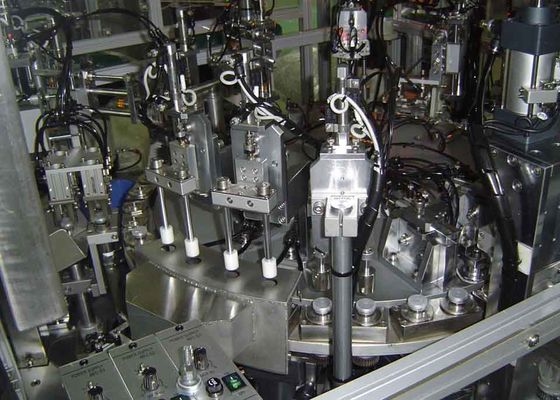 Un buon prezzo. Macchina di assemblaggio di prodotti medici da 380 V in linea