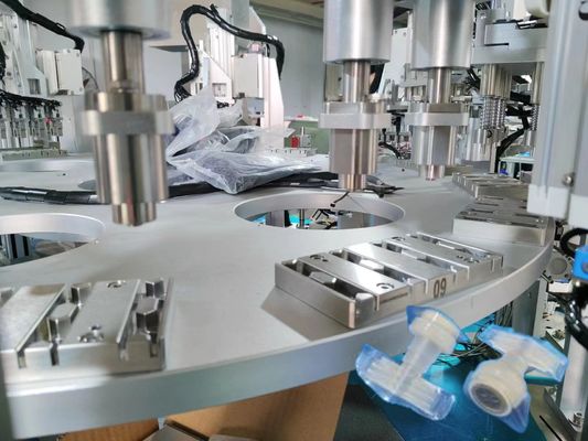 Un buon prezzo. PLC controllata macchina di rivestimento del tappo con touch screen facile manutenzione in linea