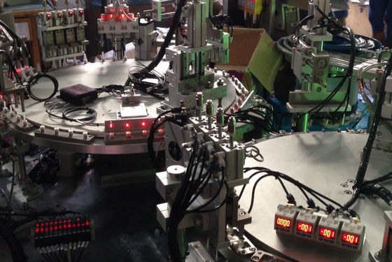 Un buon prezzo. Macchina per l'assemblaggio automatico dell'ago dell'insulina in acciaio inossidabile in linea