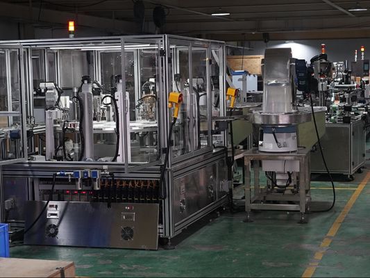 Un buon prezzo. Configurazione di funzionamento del carosello della macchina di riempimento del tappo del essiccante personalizzata in linea