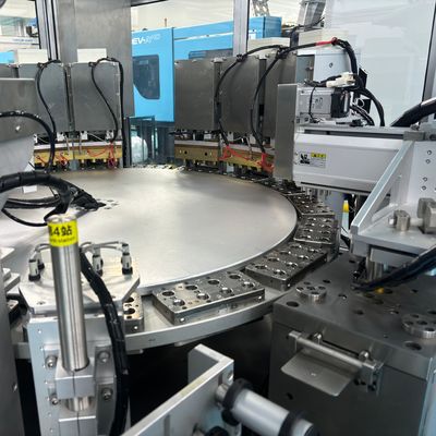 Un buon prezzo. Acciaio inossidabile a prova di umidità Cappotto automatico di riempimento PLC controllato in linea