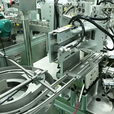 Un buon prezzo. Pull Ring Cap Euro Cap Assemblaggio macchina 220V / 50Hz Automatico in linea