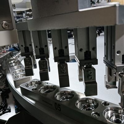 Un buon prezzo. Macchina di assemblaggio a cappuccio a elicoidro CE 380V in linea