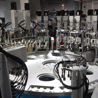 Un buon prezzo. Macchina per l'assemblaggio del tappo in lega di alluminio 50Hz in linea