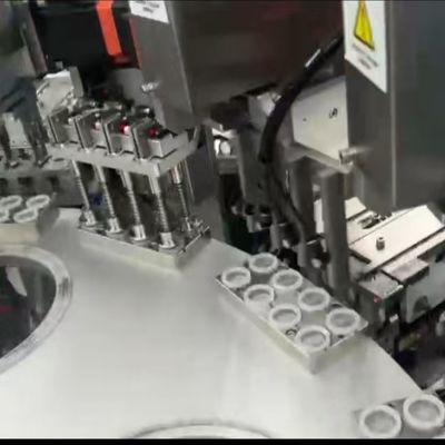 Macchina di assemblaggio Euro Cap ad alta precisione Servo Motor Indicizzatore Azionamento Potenza pneumatica
