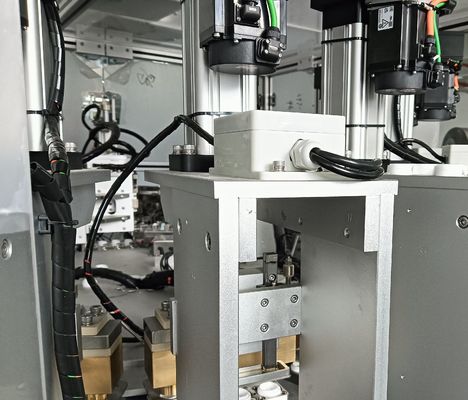 Un buon prezzo. Macchina di assemblaggio Euro Cap di testa in lega di titanio resistente da fornitori internazionali di saldatura ad ultrasuoni in linea