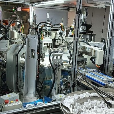 Un buon prezzo. Semplice manutenzione facile funzionamento per la macchina di assemblaggio della capsula di eli Sencan macchina non standard personalizzata in linea