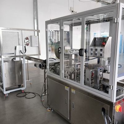 Un buon prezzo. Macchina di imballaggio automatico personalizzabile per forniture mediche e prodotti di igiene personale con temperatura e velocità regolabili in linea