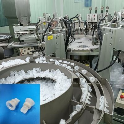 Un buon prezzo. Macchina di assemblaggio Euro Cap per prodotti per infusione plastica IV in acciaio inossidabile e all'alluminio conforme ISO e GMP in linea