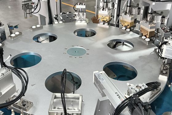 Un buon prezzo. Macchina di assemblaggio automatica per prodotti farmaceutici e sanitari in linea