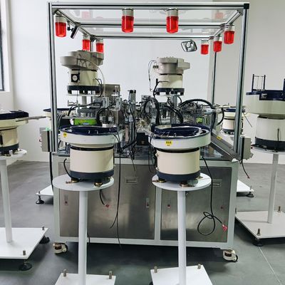 Un buon prezzo. Macchina di assemblaggio automatizzata per aghi di prelievo di sangue personalizzabile in linea