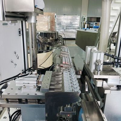 Un buon prezzo. Macchine di copertura non standard personalizzate in linea