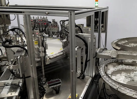 Un buon prezzo. Euro Cap assembly machine con servo motor drive e componenti in acciaio inossidabile / alluminio per l'industria farmaceutica in linea