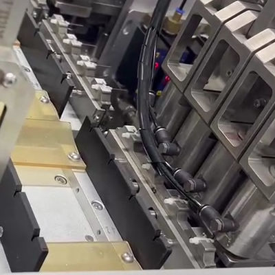 Un buon prezzo. Macchina di assemblaggio automatico IV dell'ago personalizzata in base alle esigenze del cliente Capacità di configurazione regolata in linea