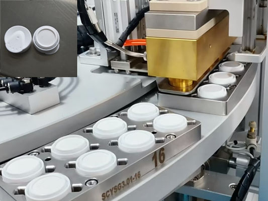 Un buon prezzo. Stabile velocità di funzionamento e elevata precisione di montaggio Cappuccio essiccante Silice Gel Riempimento Cappuccio di sigillamento Assemblaggio macchina con servomotore e PLC Controllo Cappuccio di riempimento macchina in linea
