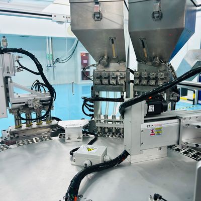 Un buon prezzo. Macchine di montaggio automatico non standard di tappi per essiccanti con prestazioni stabili e funzionamento a schermo in linea