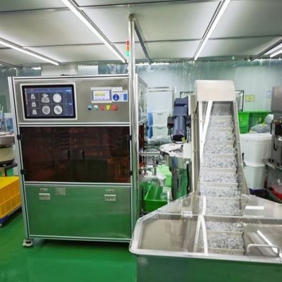 Un buon prezzo. Macchina di ispezione automatizzata di immagini ad alta velocità che rileva i difetti del stampaggio a iniezione in linea