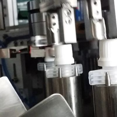 Un buon prezzo. Non standard schermo tattile e sistema di controllo PLC per l'utente Jelly Cap Automation Assembly Machine Alta flessibilità in linea