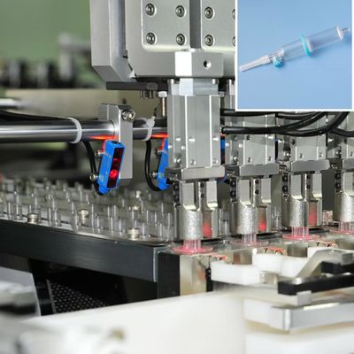 Un buon prezzo. Macchina di assemblaggio automatizzata di goccioline per infusione non standard ad alta tecnologia di processo in linea