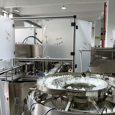 Macchina meccanica per l'assemblaggio di coperture a doppia piegatura con servomotore ad alta capacità