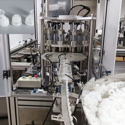Un buon prezzo. Macchina assemblaggio tappo a ribalta non standard per bottiglie con funzione di piegatura e chiusura in linea