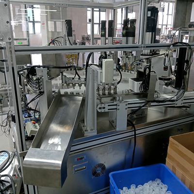 Macchina automatica per l'assemblaggio di copertine di laminazione non standard con garanzia di un anno