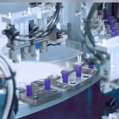 Un buon prezzo. Macchina di assemblaggio automatizzata non standard per aghi di raccolta del sangue, può essere personalizzata in base alle esigenze del cliente, elevata flessibilità in linea