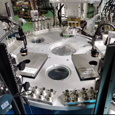 Un buon prezzo. Macchina automatica di assemblaggio Euro Cap per flaconi per infusione IV in linea