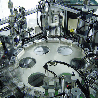 Un buon prezzo. Assemblatrice automatica tappi Euro 4000-12000 tappi/ora 380V in linea