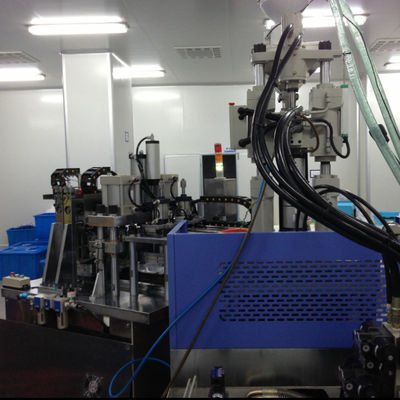 Un buon prezzo. Automatic Safety Lancet Machine 4500-22000/hr with PLC Control in linea