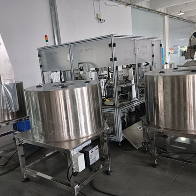 Un buon prezzo. Automatic Heli Cap Assembly Machine with 98% Qualified Rate, 0.5m³/min Air Consumption and Automatic Detection in linea
