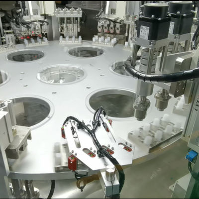 Un buon prezzo. 220V 50/60Hz Juice Cap e Jelly Cap Automatic Assembly Machine con tasso di soddisfazione del 99% in linea