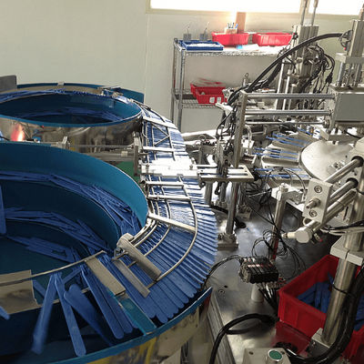 Un buon prezzo. Macchina di assemblaggio automatico del coltello chirurgico con garanzia di 1 anno 220V/380V Potenza e velocità di produzione 1500-8500pcs/h in linea